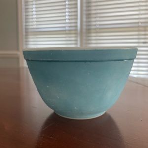 PYREX Glass Ovenware Mixing Bowl #401 Blue 1.5 Pints No Chips